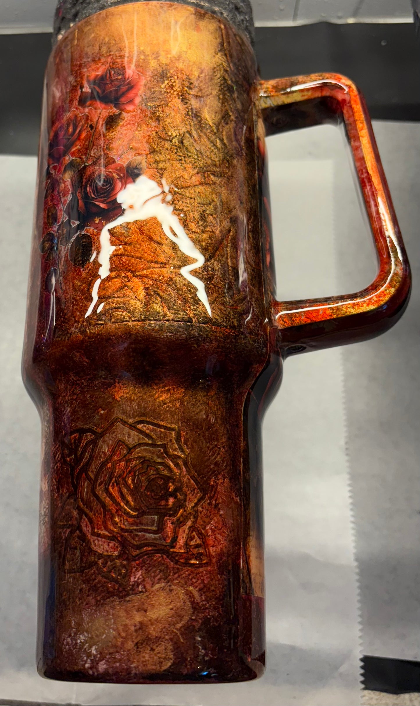 40 oz Gorgeous crimson & gold alcohol ink travel tumbler