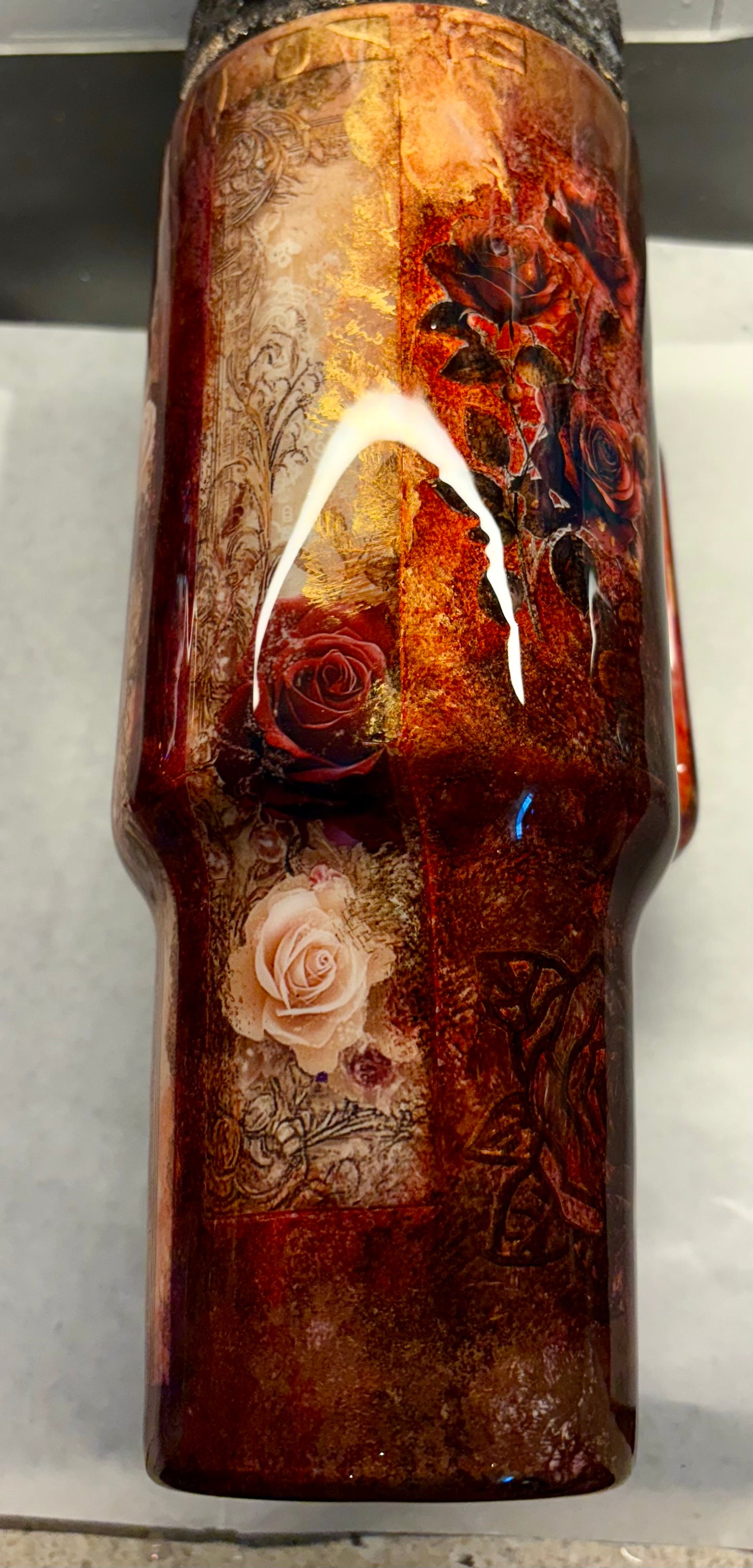 40 oz Gorgeous crimson & gold alcohol ink travel tumbler