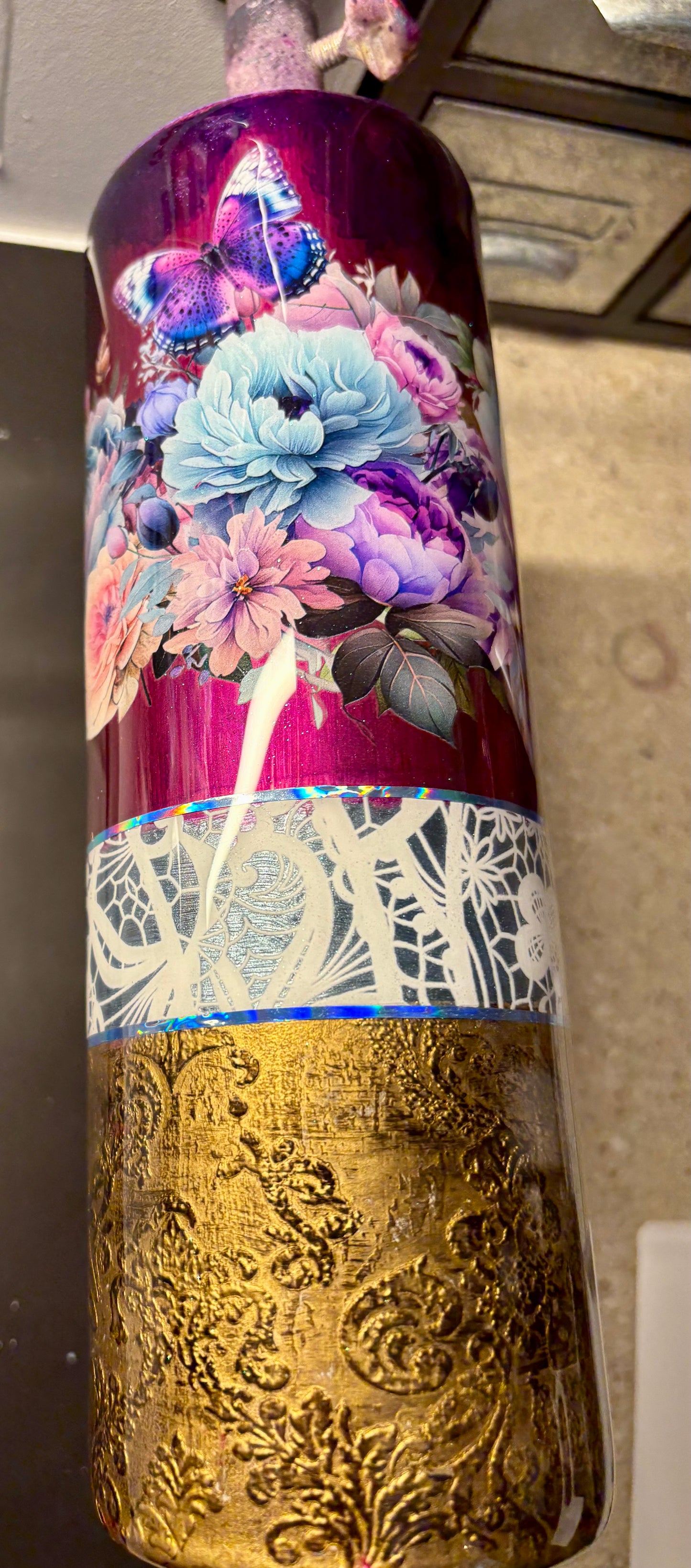 Classy flowers & Lace