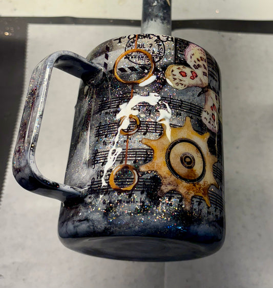 10 oz camper mug with steampunk look